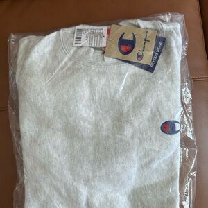 Champion Light Gray Sweatshirt